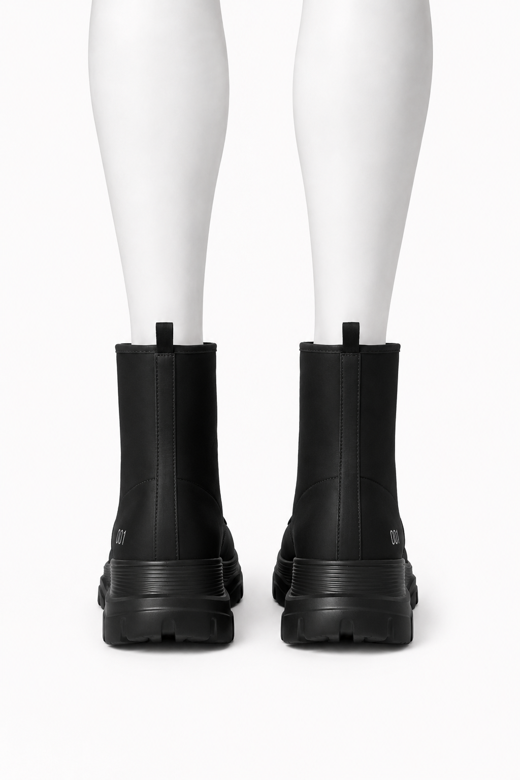 CHUNKY UTILITY BOOT 001