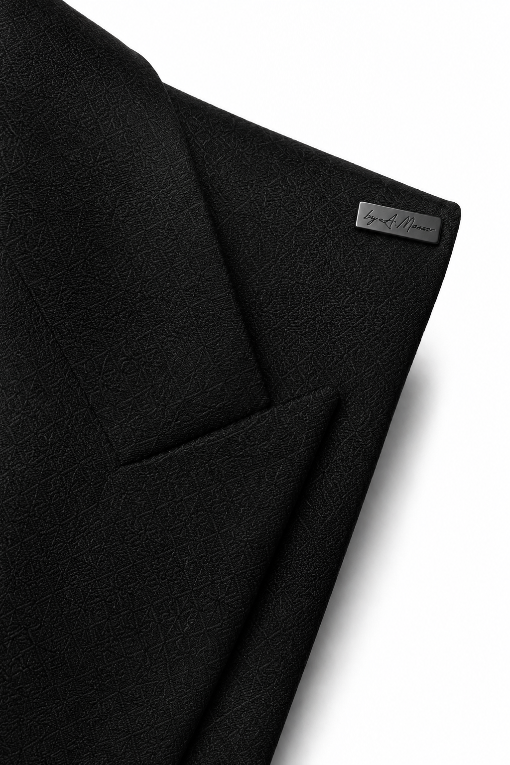 DOUBLE-BREASTED OVERCOAT 000 — original mannequin product image