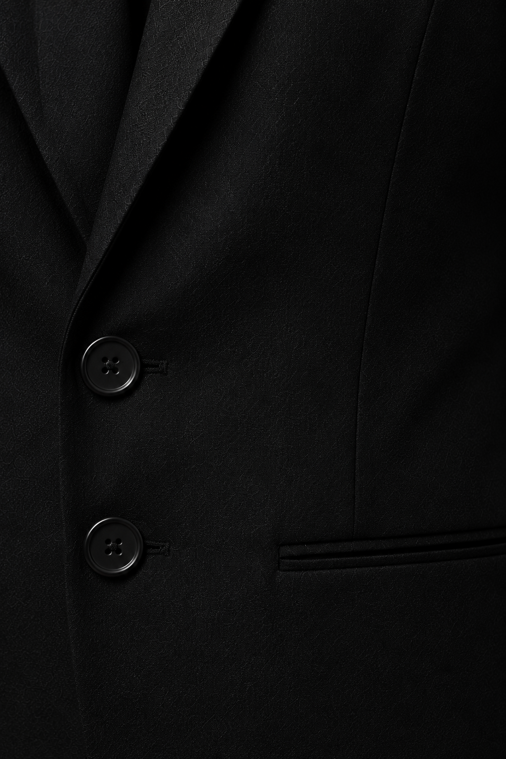 STRUCTURED WAIST BLAZER 000 tonal black fabric, two-button closure and welt pocket detail